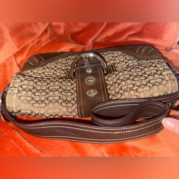 Brown coach soho bag - Picture 5 of 11